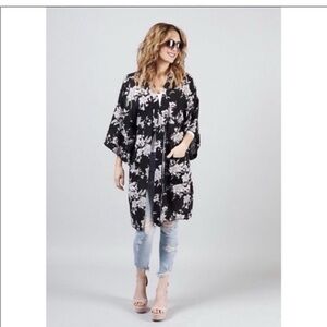 Spiritual gangster Black Floral Kimono  OS